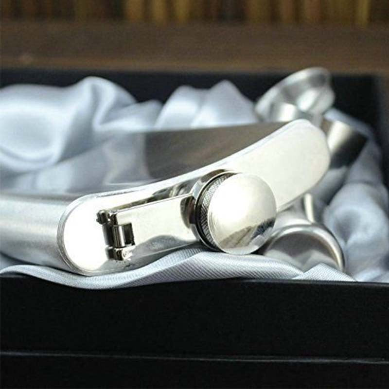 7 Oz Jack Stainless Steel Hip Flask Set